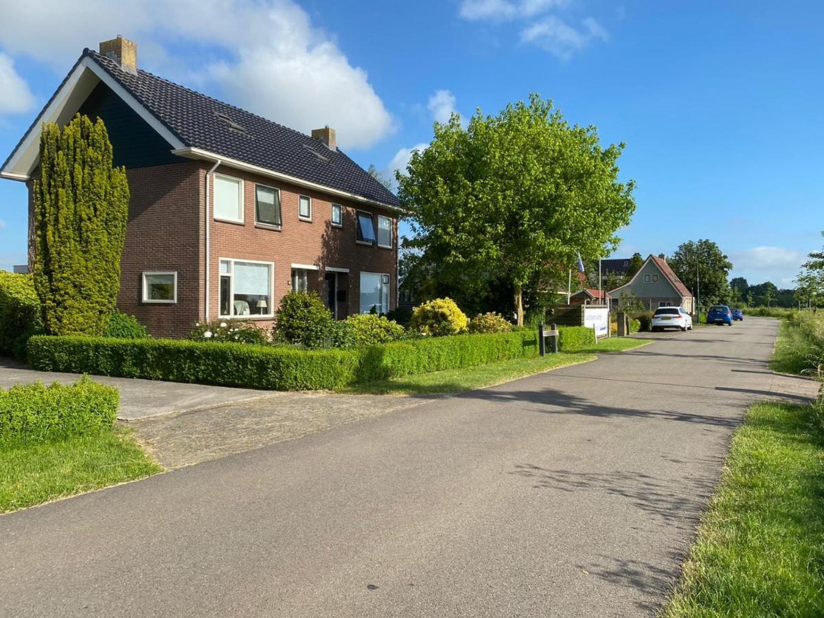 Huis Bij Het Water Met Sloepje Jutrijp エクステリア 写真