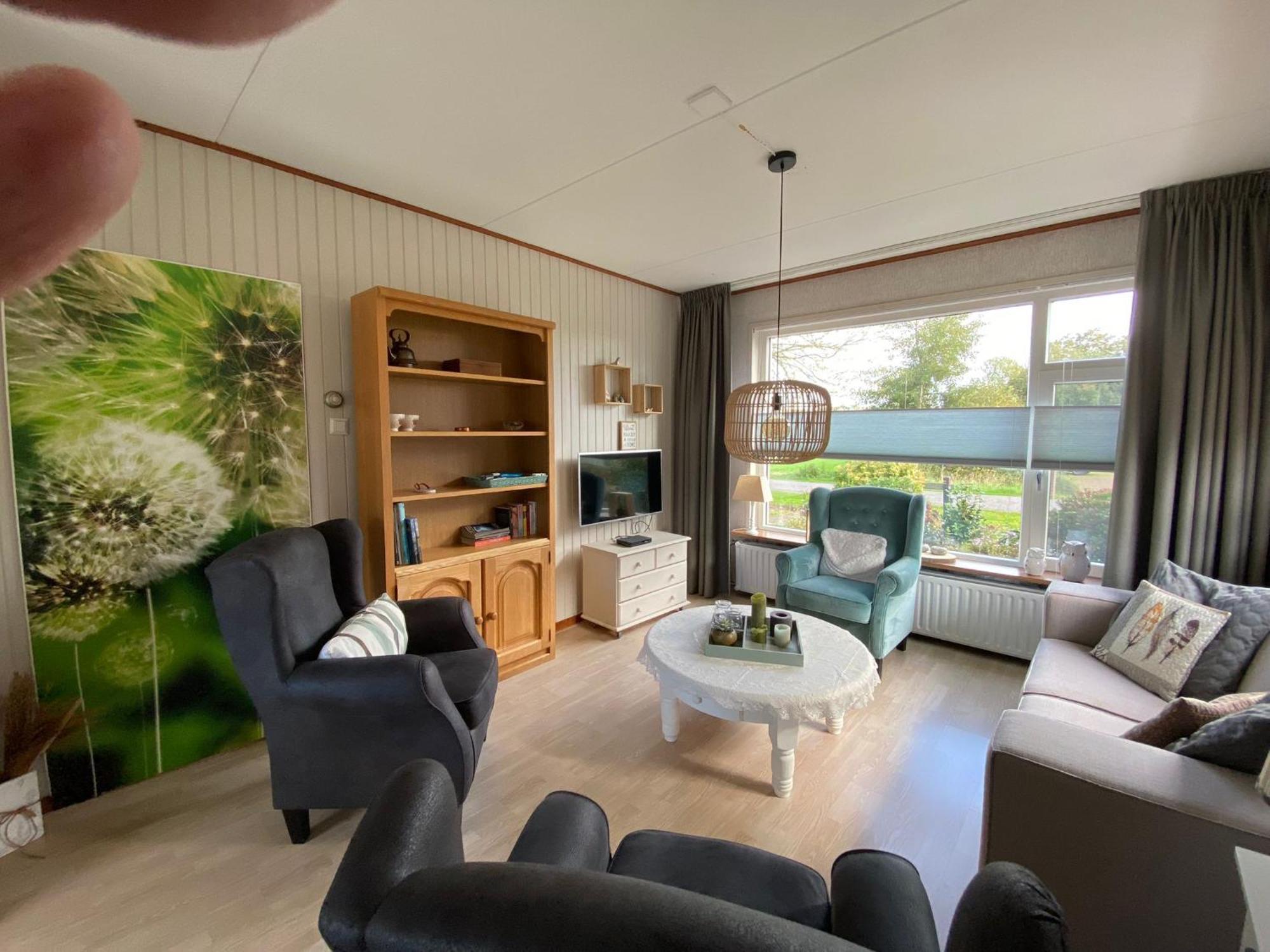 Huis Bij Het Water Met Sloepje Jutrijp エクステリア 写真