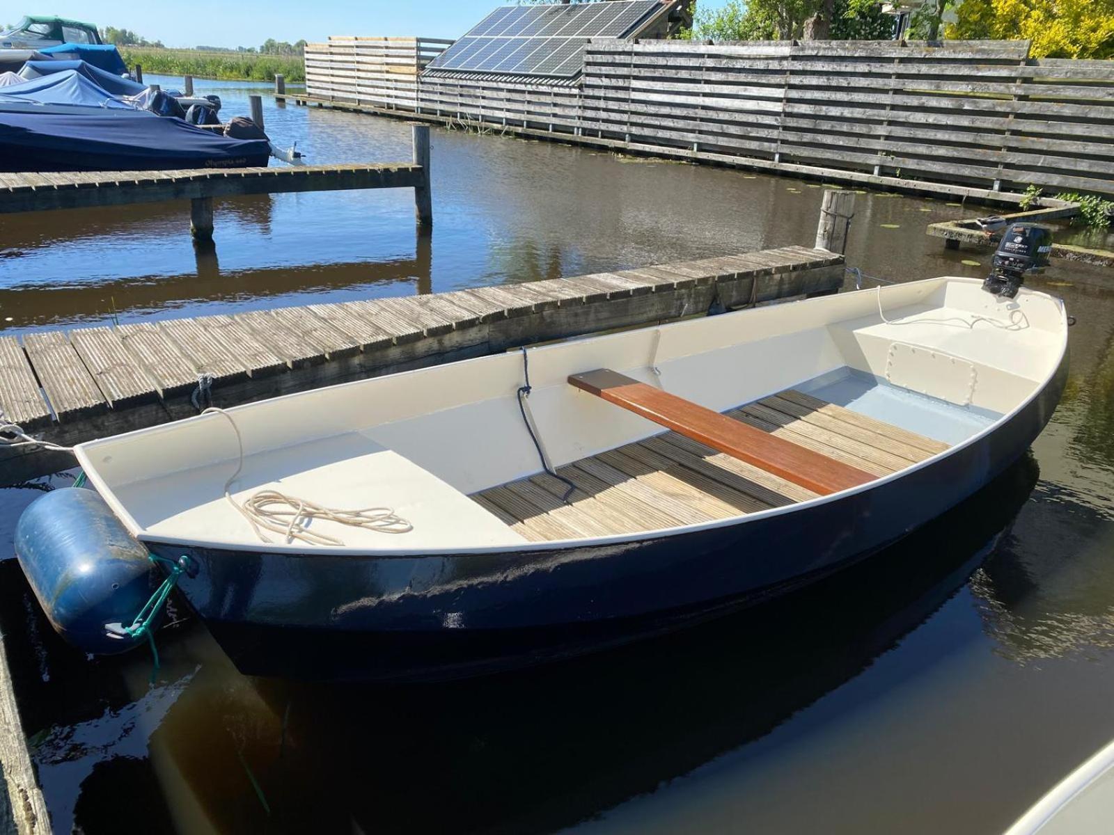 Huis Bij Het Water Met Sloepje Jutrijp エクステリア 写真