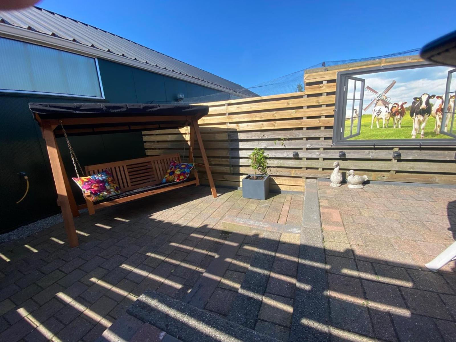 Huis Bij Het Water Met Sloepje Jutrijp エクステリア 写真